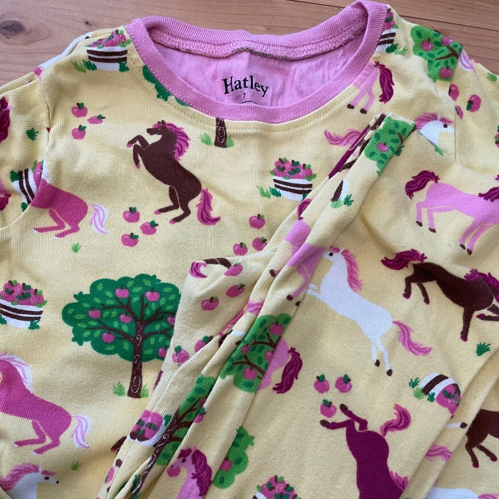 Hatley girls pajamas size 7